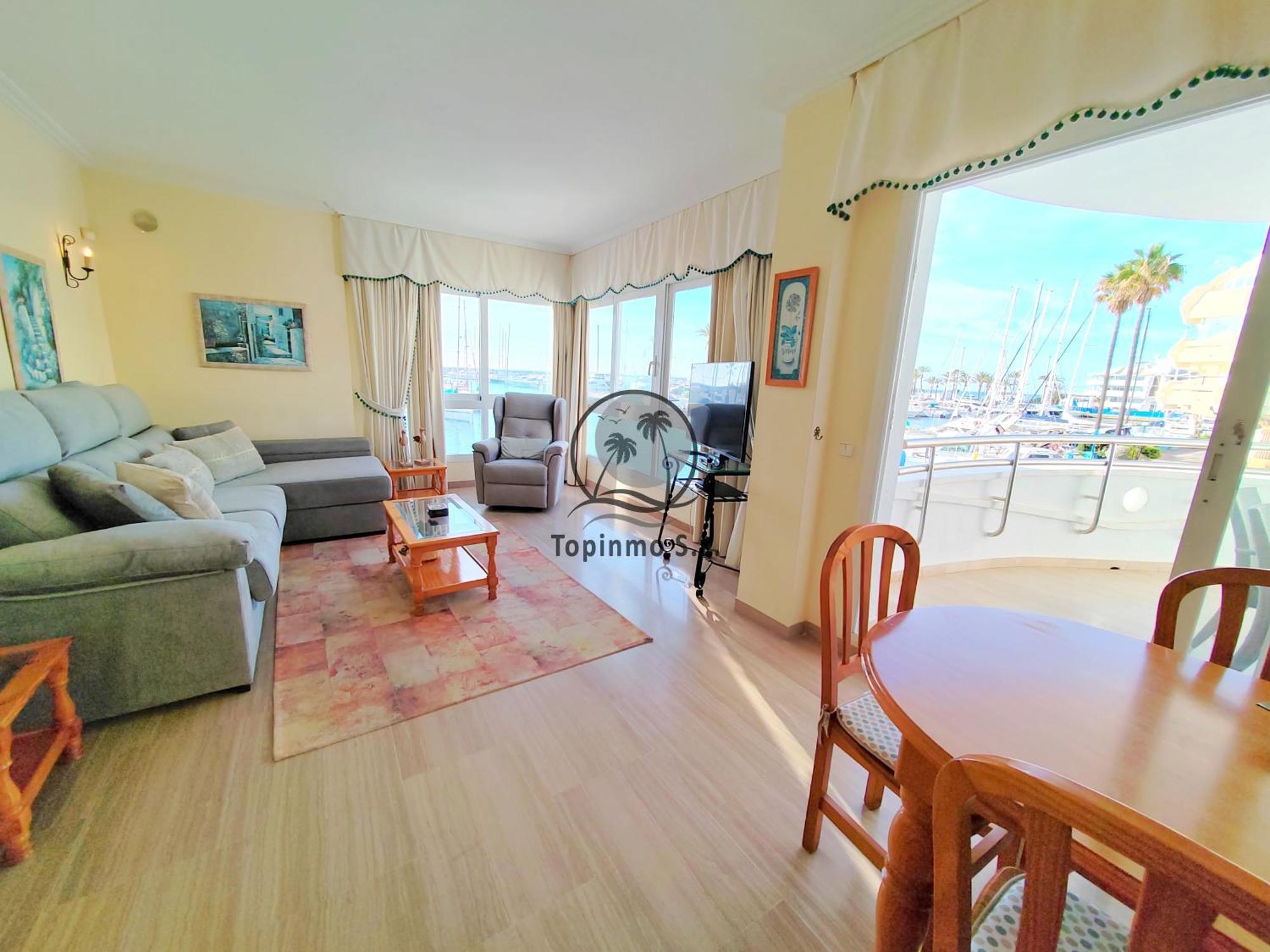 Cozy Corner 2 Bedroom Apartment On New Island Complex In Marina Harbour Benalmádena Exteriör bild